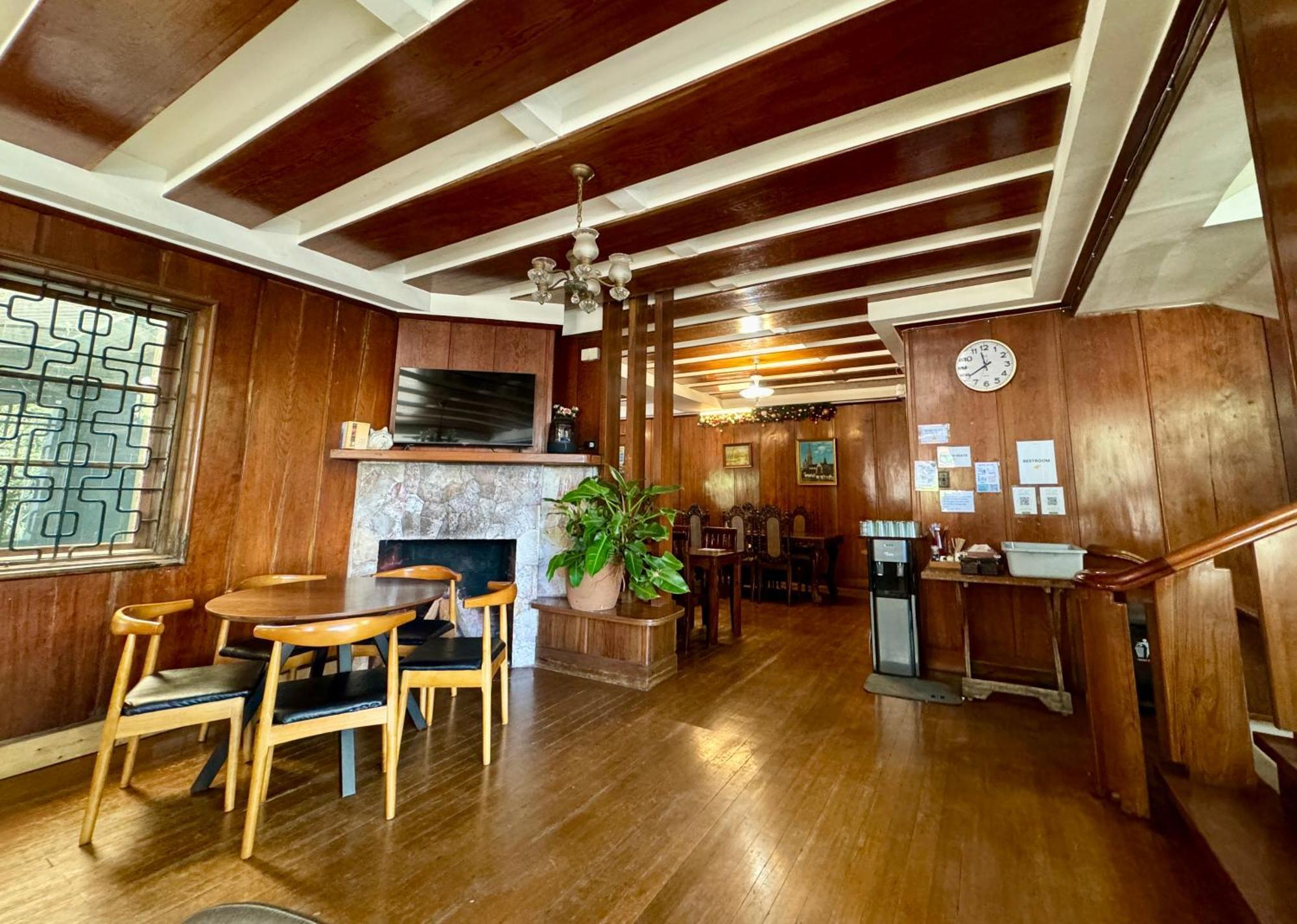The Gather Inn Baguio - Burnham Park Baguio City Exterior photo